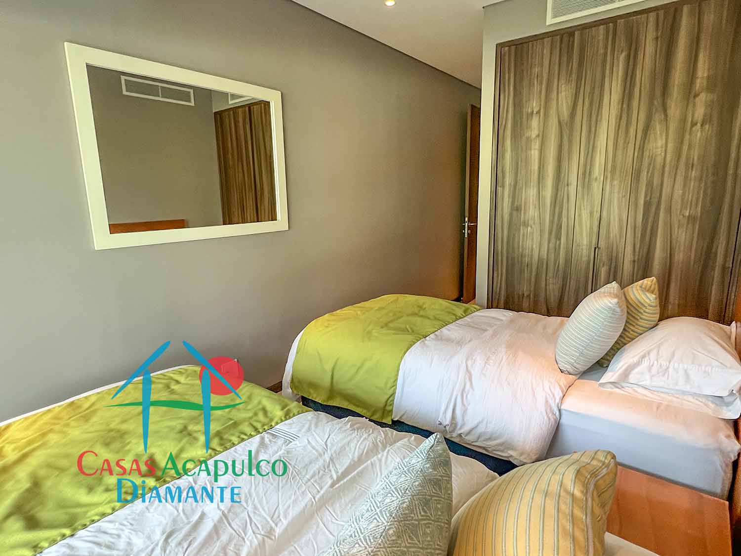 La Isla Emerald K2 - Recámara uno 5